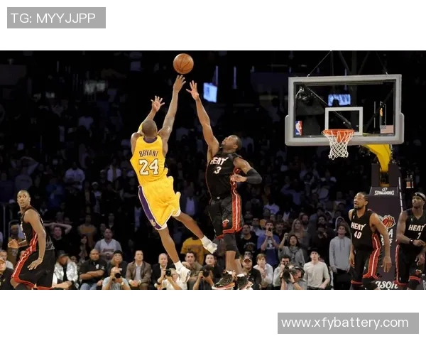 科比与小姐姐的篮球对决谁能赢得最终的荣耀与尊重