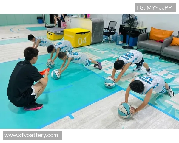 长春明星篮球俱乐部全新赛季启航展现青春活力与团队精神 长春明星篮球俱乐部全新赛季启航展现青春活力与团队精神